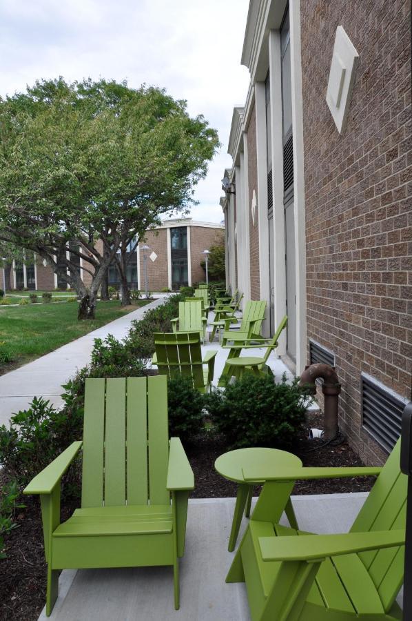 Hotel Indigo East End By Ihg Riverhead Exterior photo