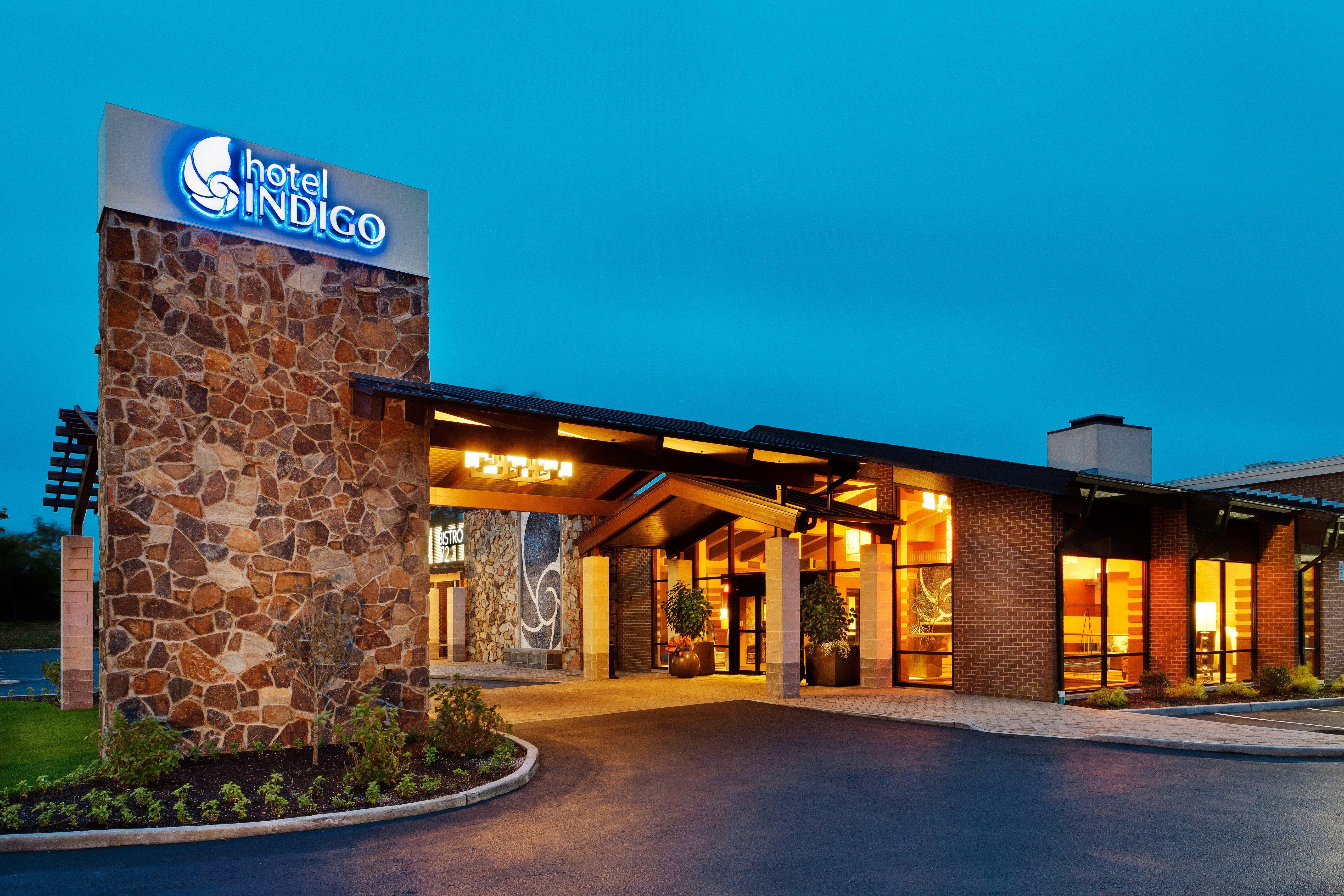Hotel Indigo East End By Ihg Riverhead Exterior photo