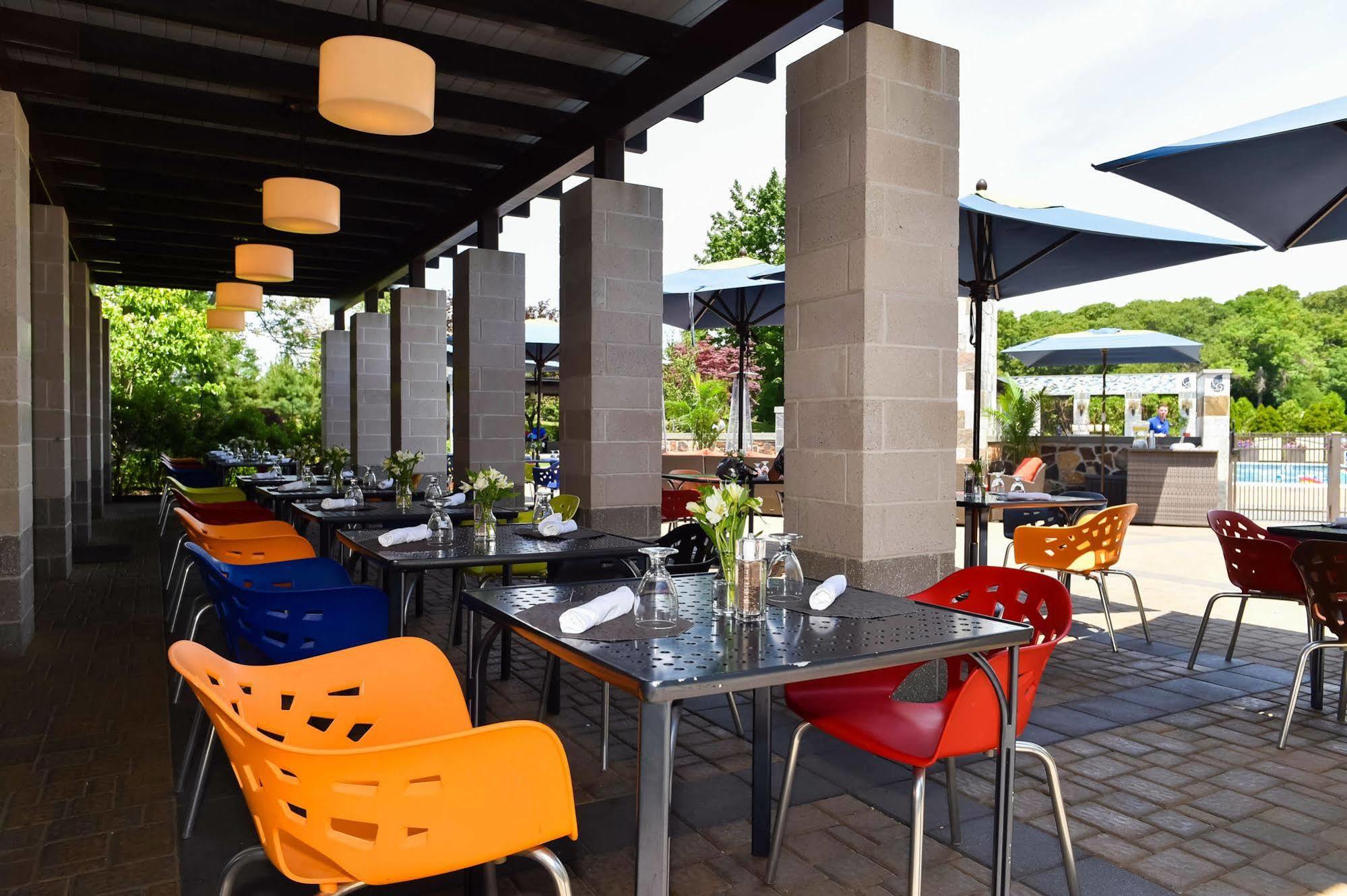 Hotel Indigo East End By Ihg Riverhead Exterior photo